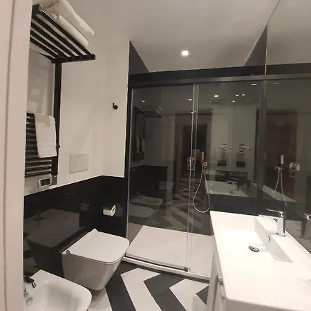 Frühstückspension The White Sorrent