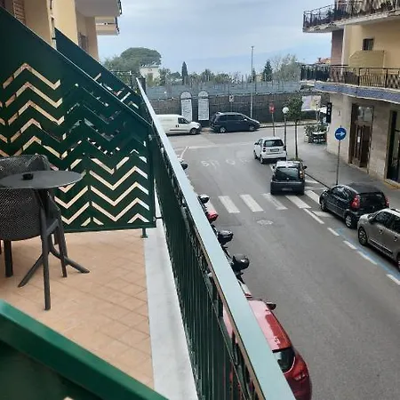 Alojamento de Acomodação e Pequeno-almoço The White